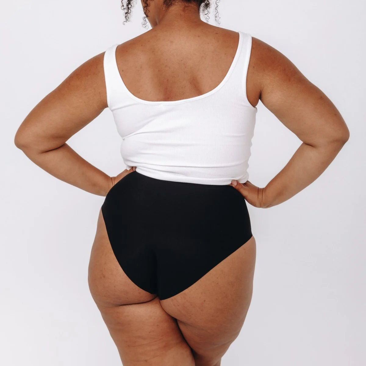 High-Rise Bikini - Seamless Cotton - Black - Image 7