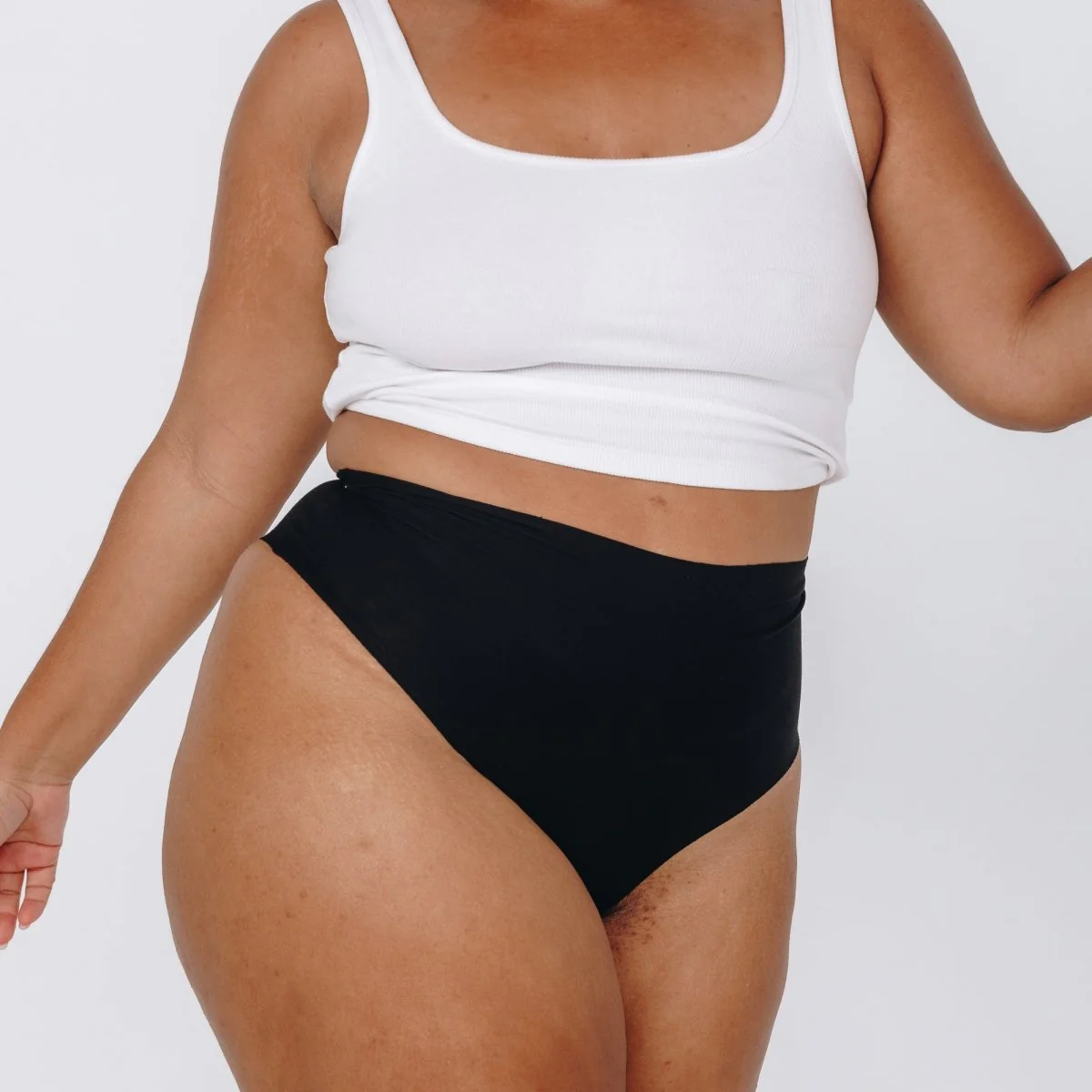 High-Rise Cheeky - Seamless Cotton - Black - Image 5