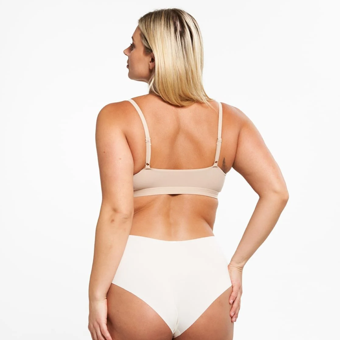 High-Rise Cheeky - Seamless Eco 2.0 - Vanilla - Image 3