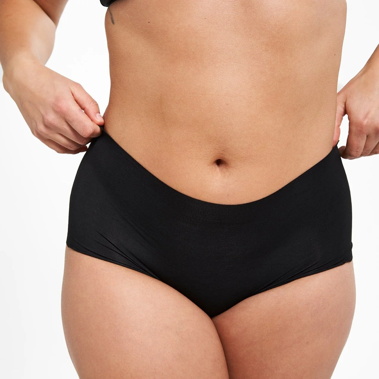 High-Rise Full Brief - Seamless Eco 2.0 - Black - Image 4