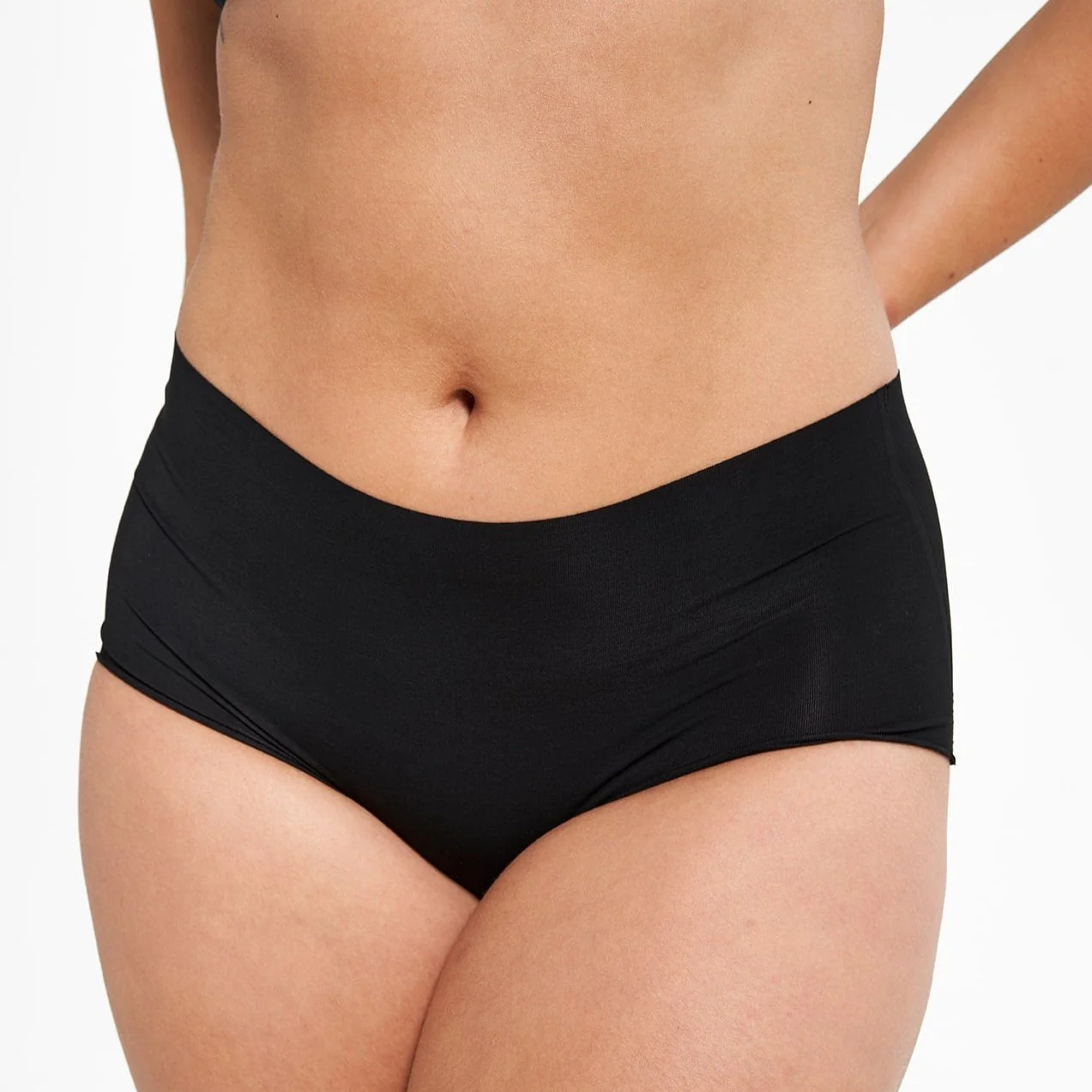 High-Rise Full Brief - Seamless Eco 2.0 - Black - Image 5