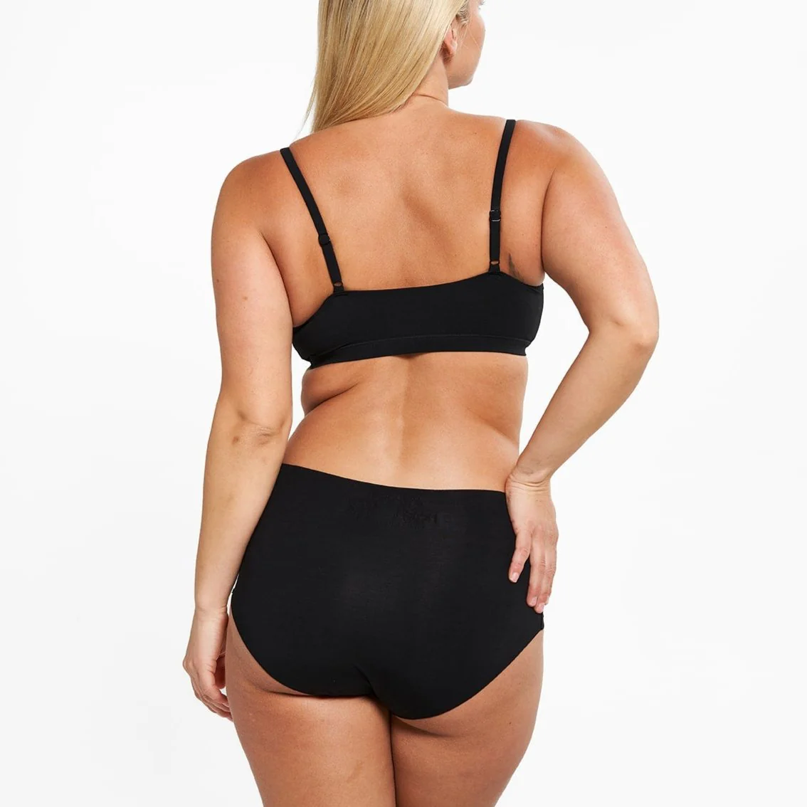 High-Rise Full Brief - Seamless Eco 2.0 - Black - Image 6