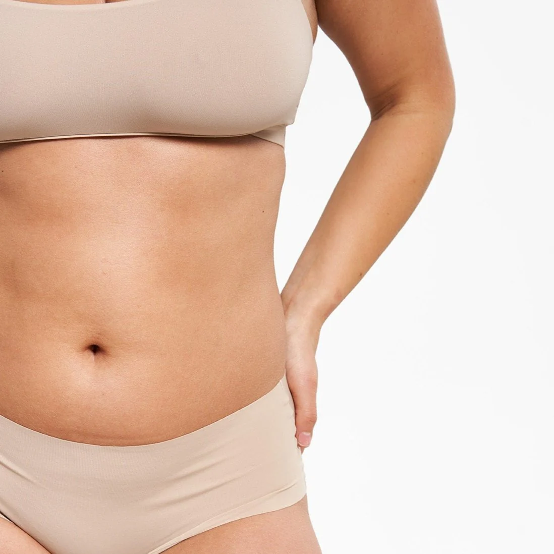 Mid-Rise Bikini Brief - Seamless Ultrasmooth 2.0 - Latte - Image 4