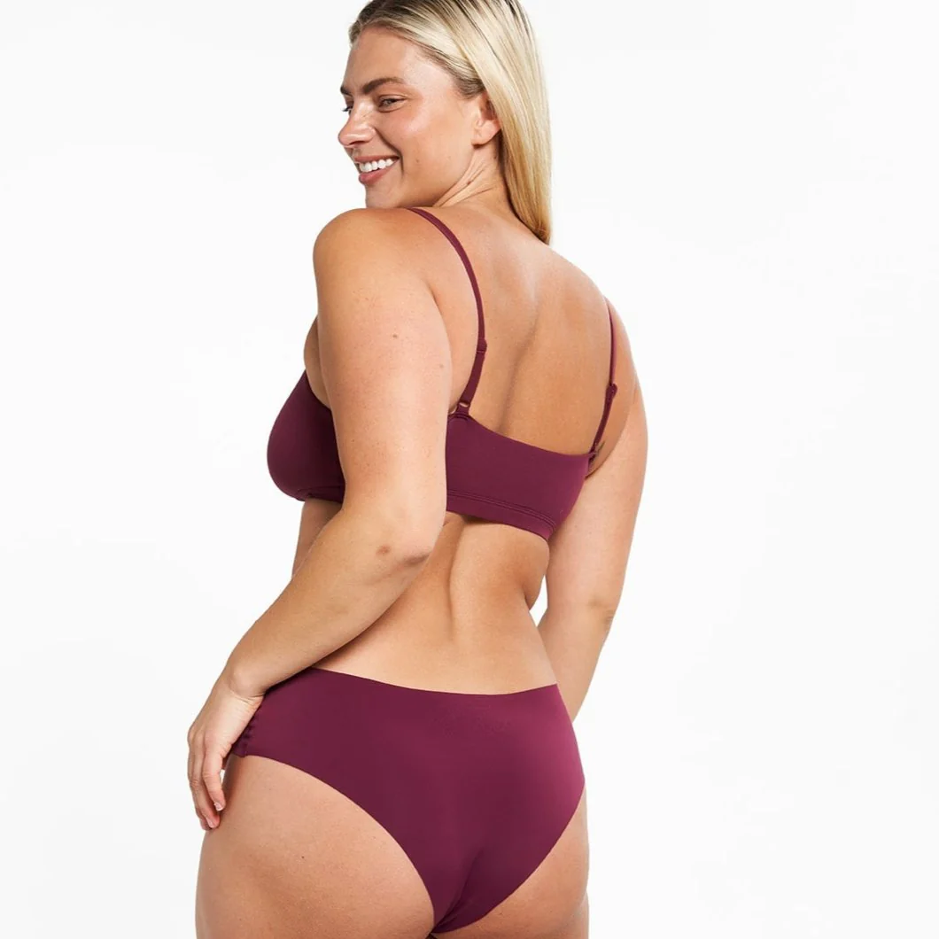 Mid-Rise Cheeky - Seamless Ultrasmooth 2.0 - Shiraz - Image 3