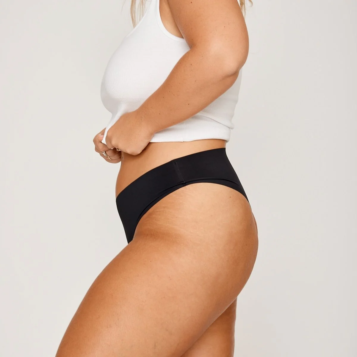 Original-Rise Cheeky - Seamless Ultrasmooth - Black - Image 6
