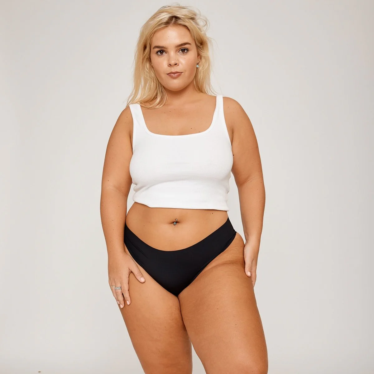 Original-Rise Cheeky - Seamless Ultrasmooth - Black - Image 7