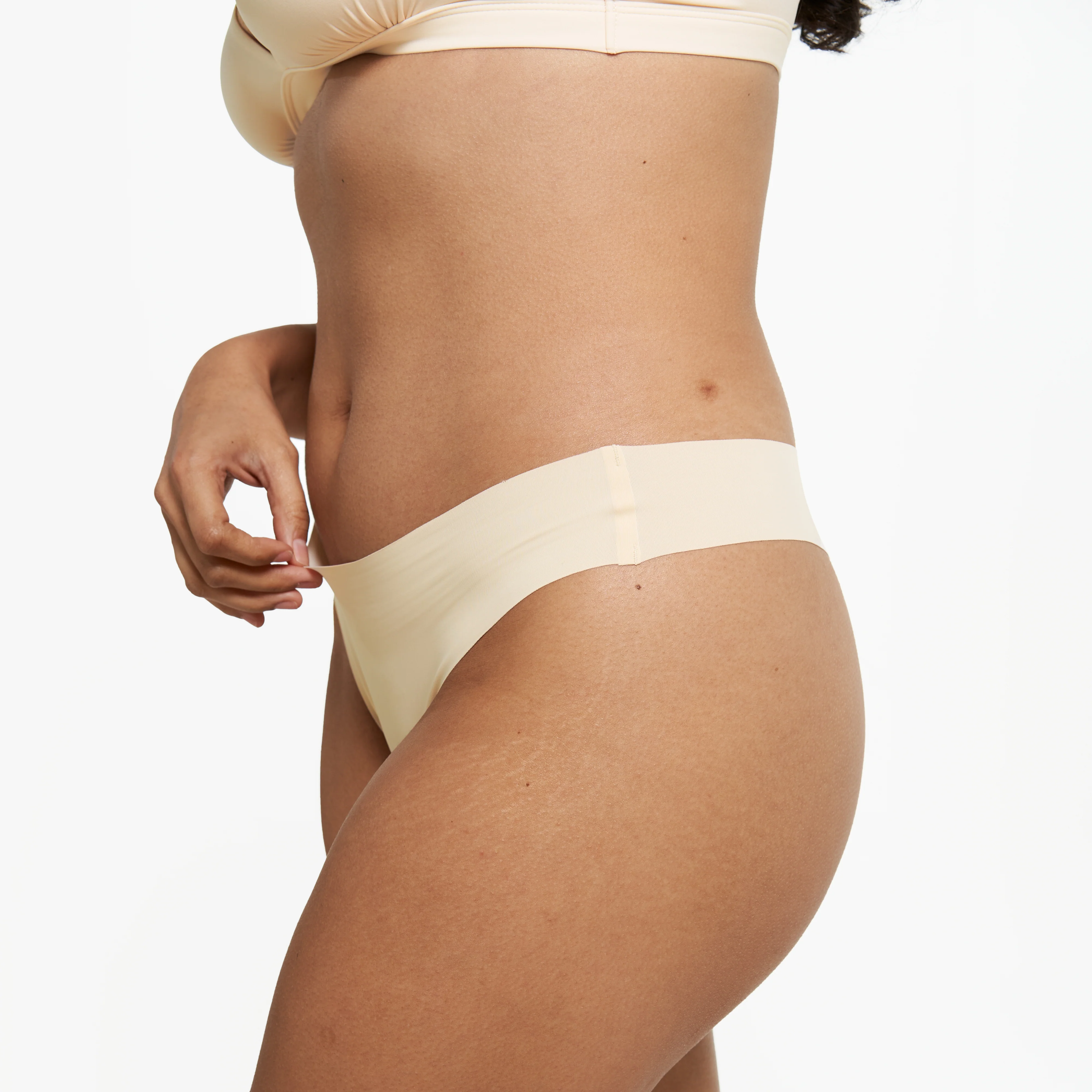 Original-Rise Thong - Seamless Ultrasmooth 2.0 - Vanilla - Image 4